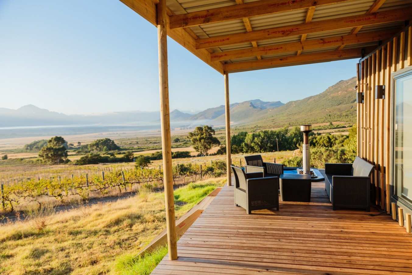 Springsteen Cabins Tulbagh Outdoor Seating